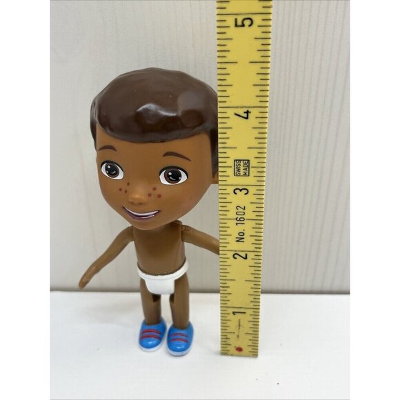 Disney DOC MCSTUFFINS Family DAD BROTHER Baby & Sister DOLL Figures Lot Of 5 - Picture 3 of 16